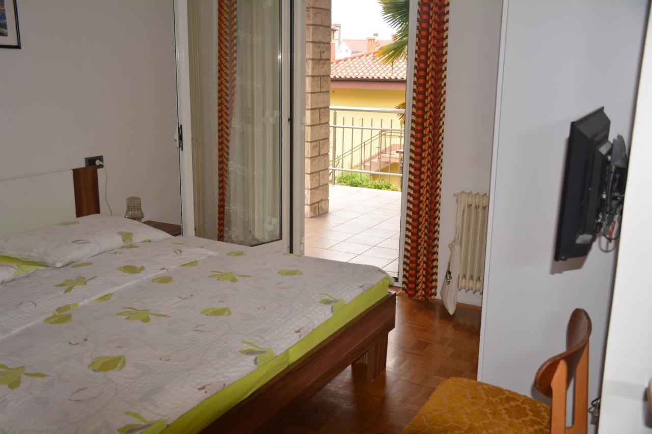 Apartments Samec Izola Extérieur photo